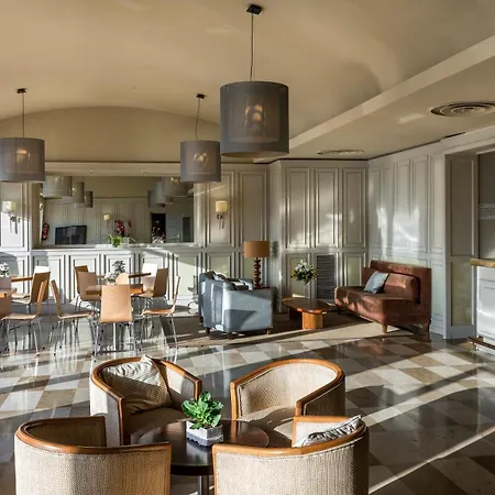 De Vic-sau Hotel