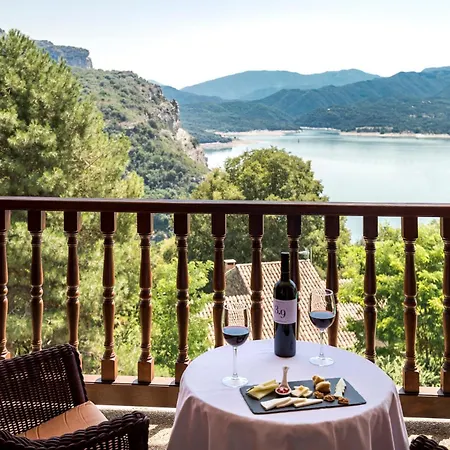 De Vic-sau 4* Tavernoles